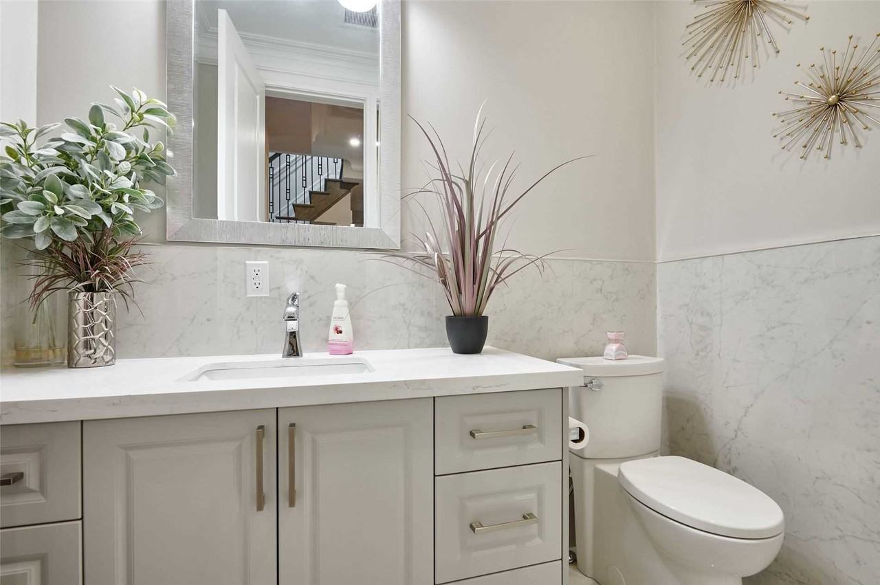 35B Butterworth Avenue - Photo 2 of 14