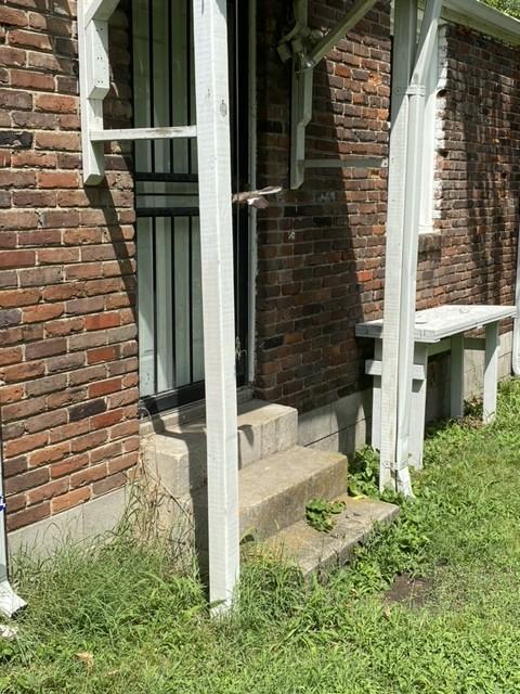 718 26th Avenue North - Photo 2 of 15