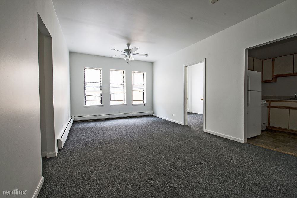 7316 S Jeffery Ave - Photo 3 of 8