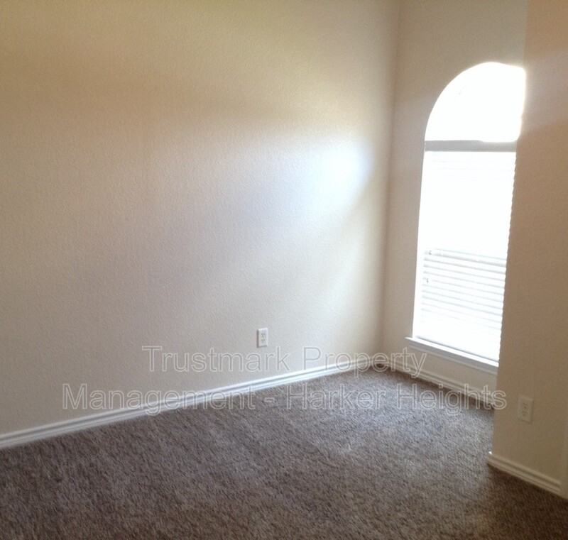 411 Winter Sun Dr - Photo 7 of 14