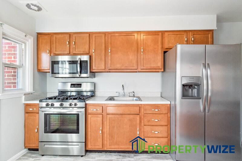 3705 Midheights Road - Photo 2 of 35