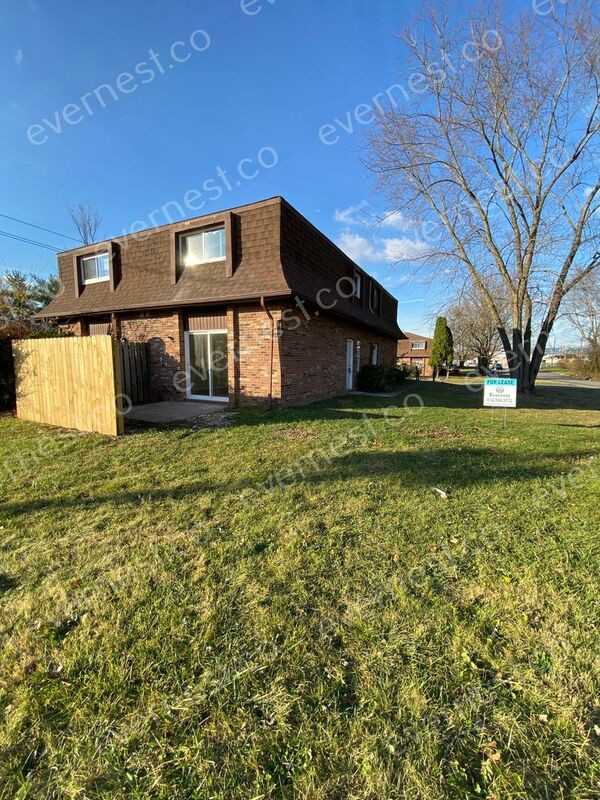 2759 Wedge St - Photo 2 of 43