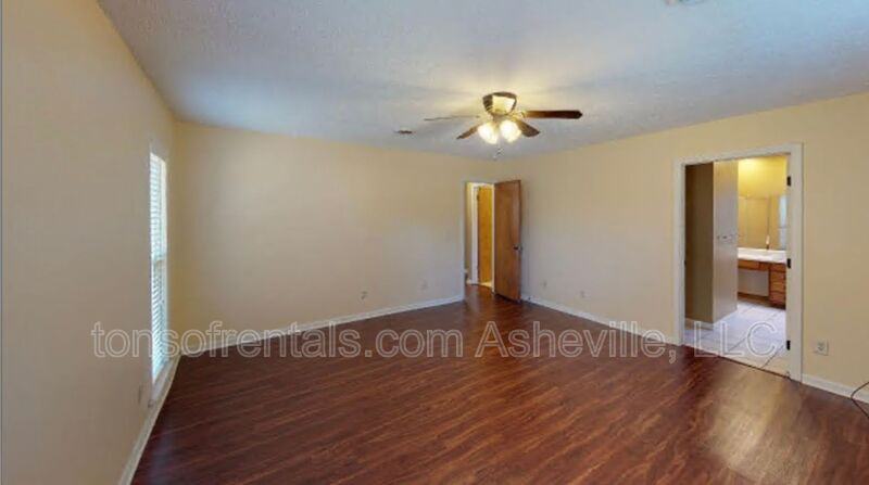 135 Cold Springs Rd - Photo 7 of 18