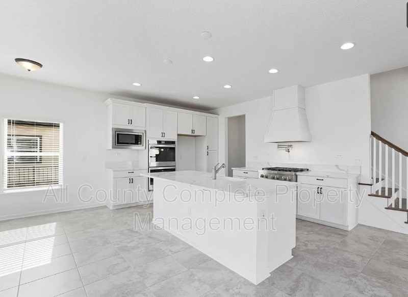 374 Ness Cir - Photo 7 of 21