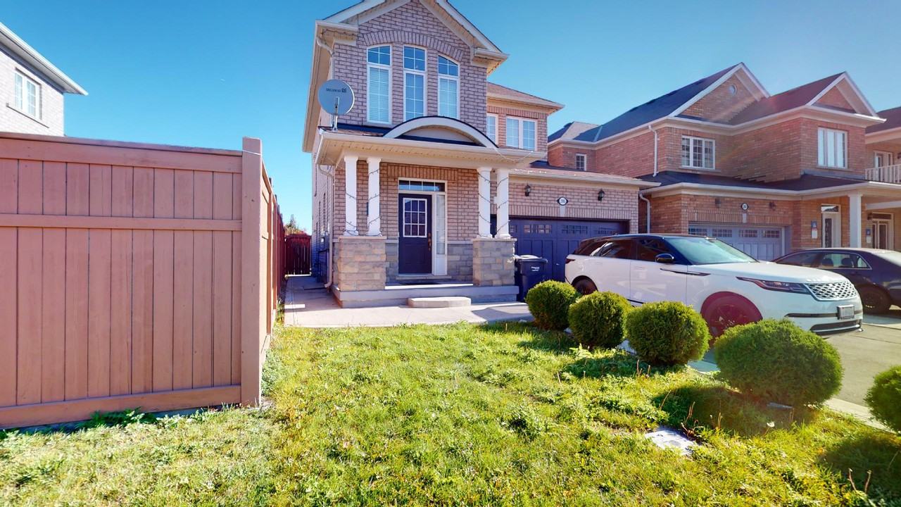 395 Mountainash Road, Basement Apartments 395 Mountainash Rd