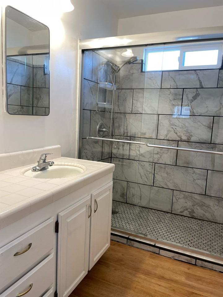 1525 Vosti Ave #1 - Photo 3 of 6