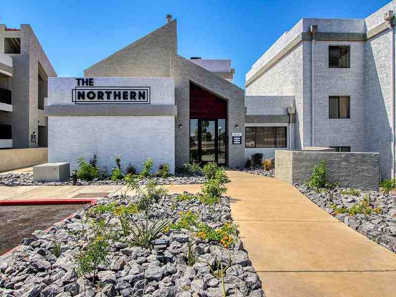 17840 N Black Canyon Hwy - Photo 3 of 27