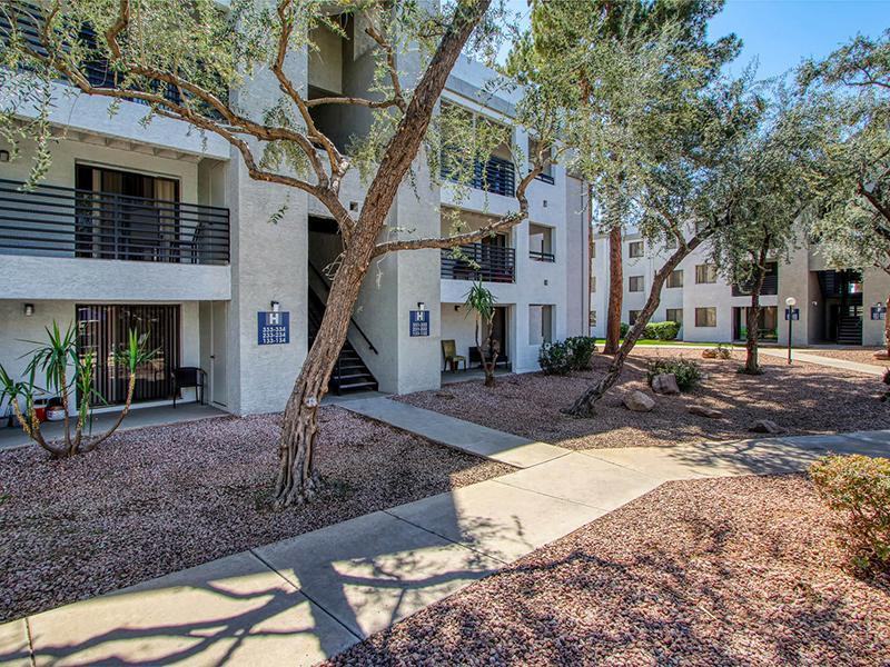 17840 N Black Canyon Hwy - Photo 2 of 27