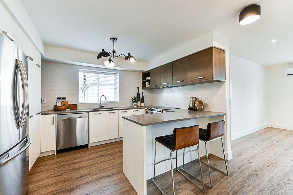 33877 Walnut Avenue - Photo 3 of 19