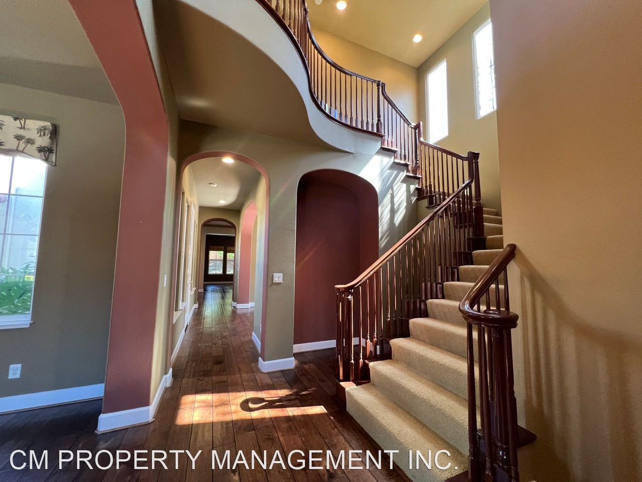 2625 Muirfield Way - Photo 2 of 47