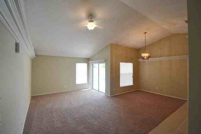 2682 Mill Run Blvd - Photo 3 of 7