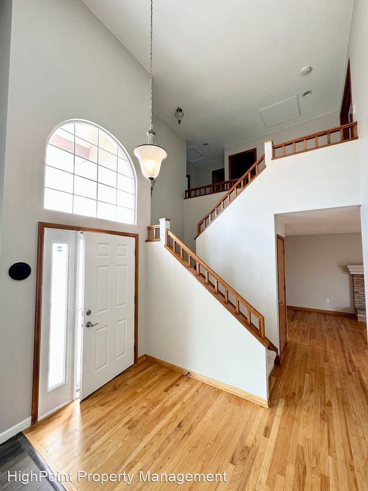 13346 Wildflower St - Photo 3 of 26