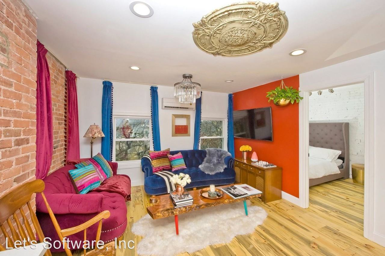 2 & 3 Bedroom Units in the Dwight Street Historic District! Apartments