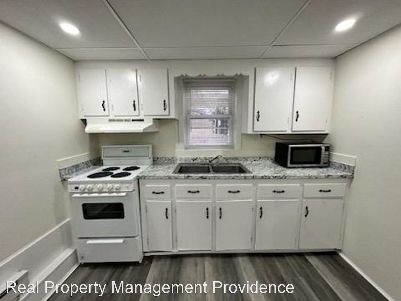 212-216 Andrews Avenue - Photo 2 of 8