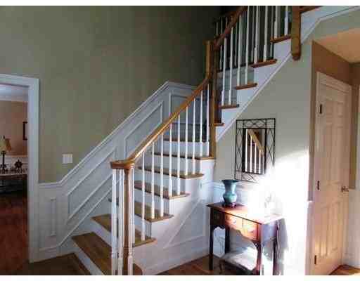 7 Corinthian Way - Photo 3 of 28