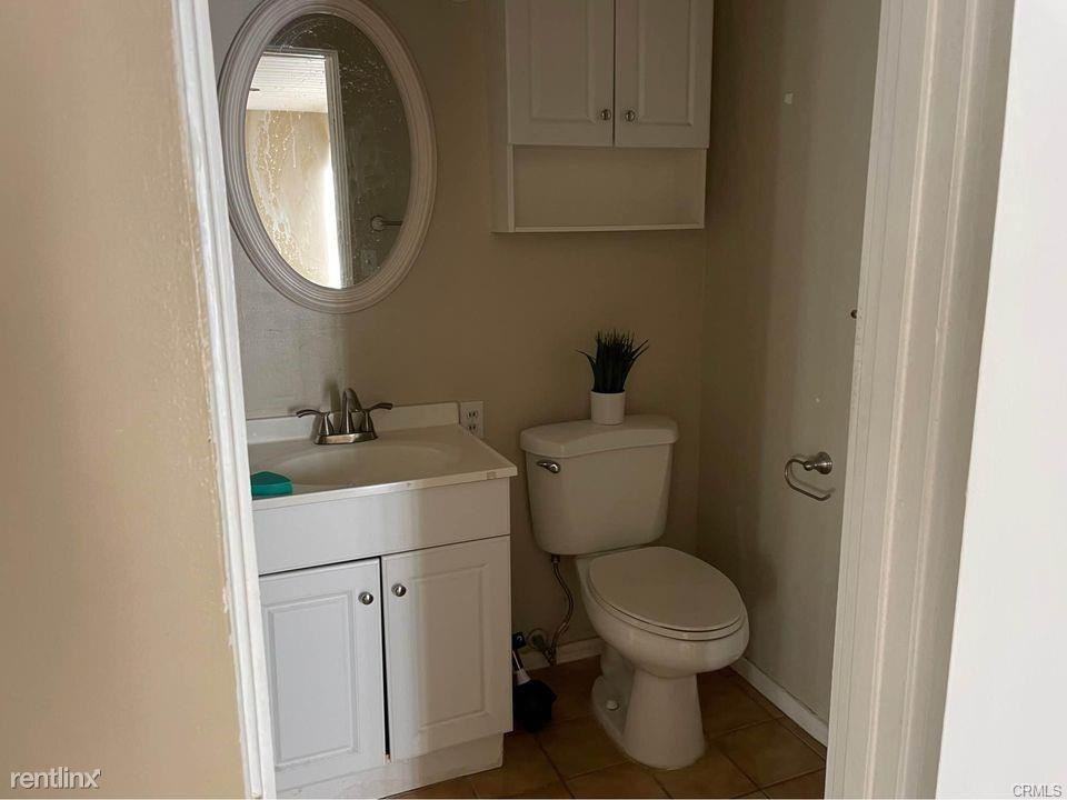 897 E Racquet Club Rd - Photo 3 of 10