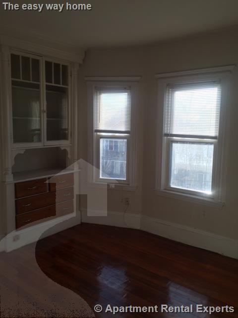 104 Conwell Ave #2 - Photo 2 of 12