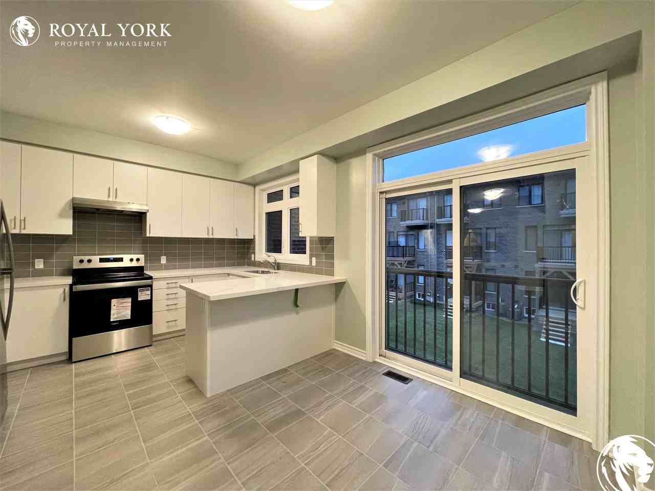 12 Royal Collection Way - Photo 2 of 37