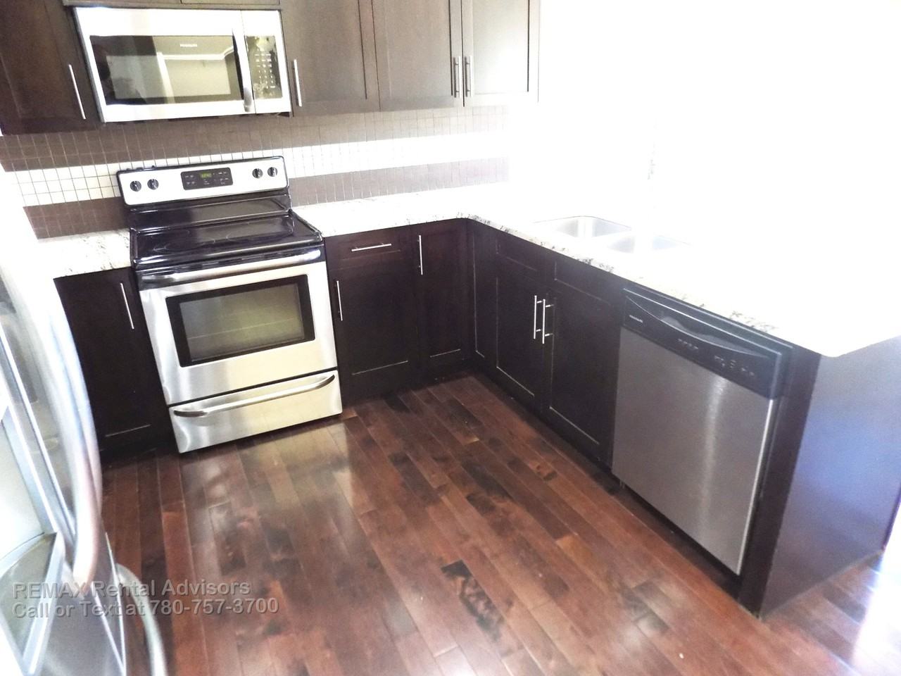 29 Radcliffe Wynd - Photo 3 of 21