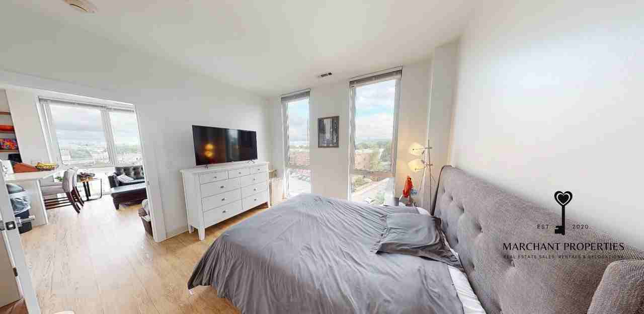 530 Western Ave #305