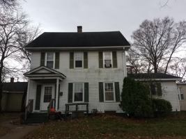 featured image of 825 Water St