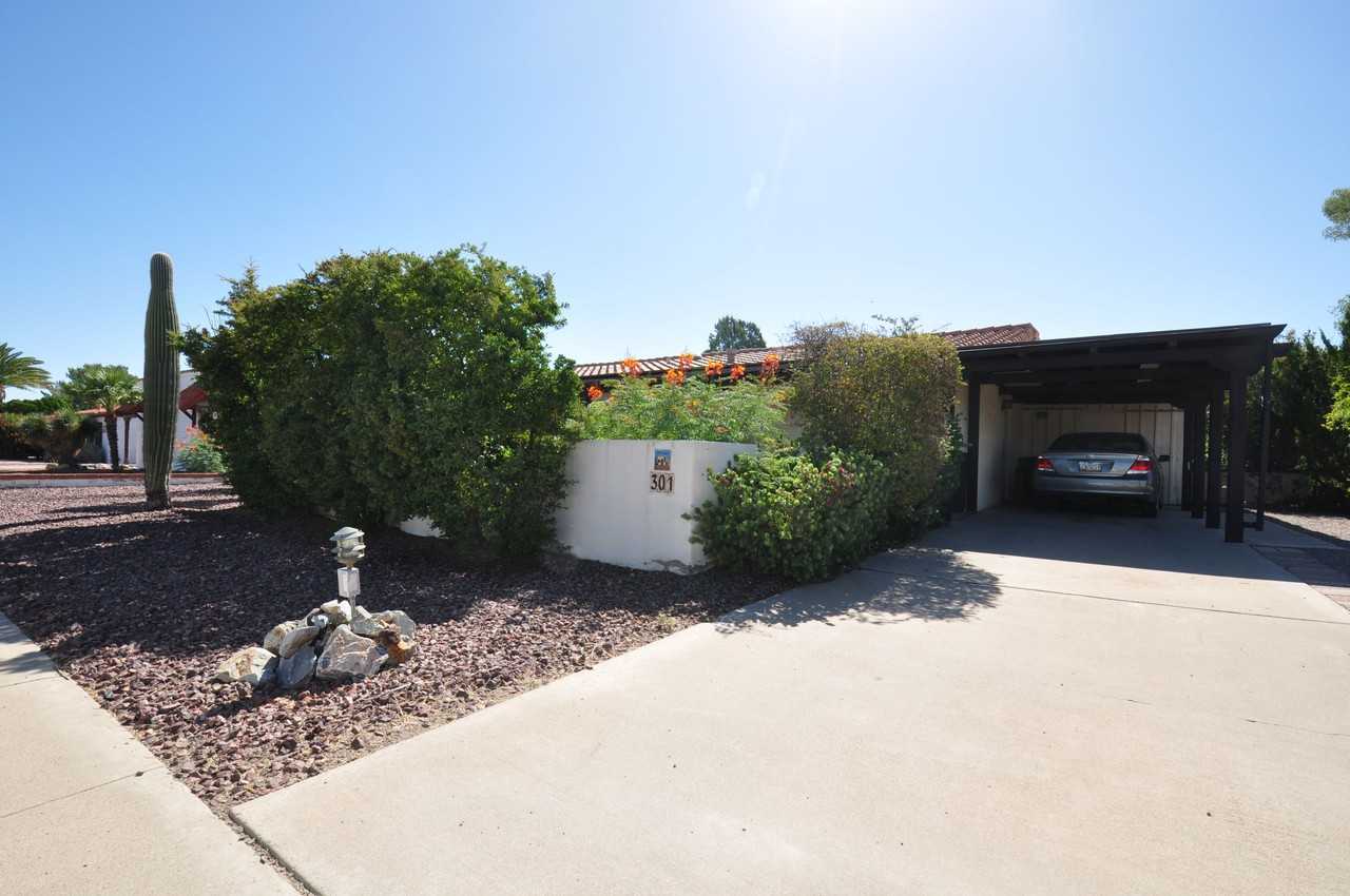 301 S Abrego Dr - Photo 2 of 16