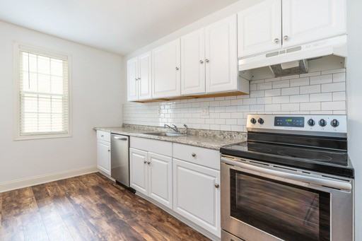 1204 Marlborough St #1 - Photo 2 of 17