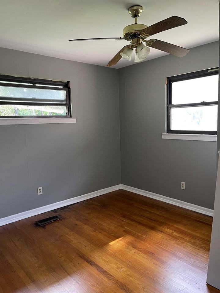 1204 Hendricks St #1 - Photo 7 of 19