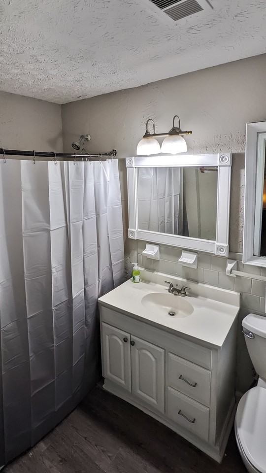 Englewood Way - Photo 4 of 6