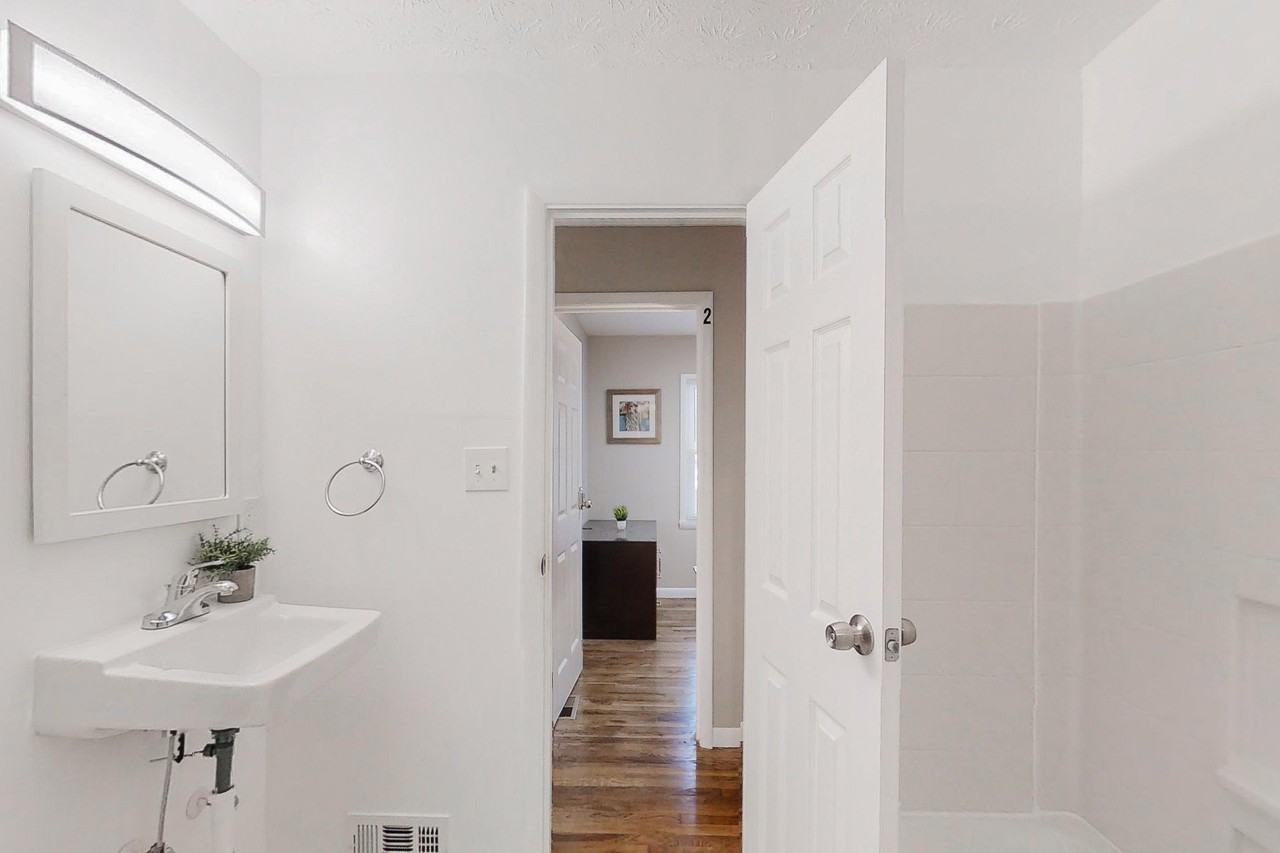 Jordan Dr - Photo 2 of 11