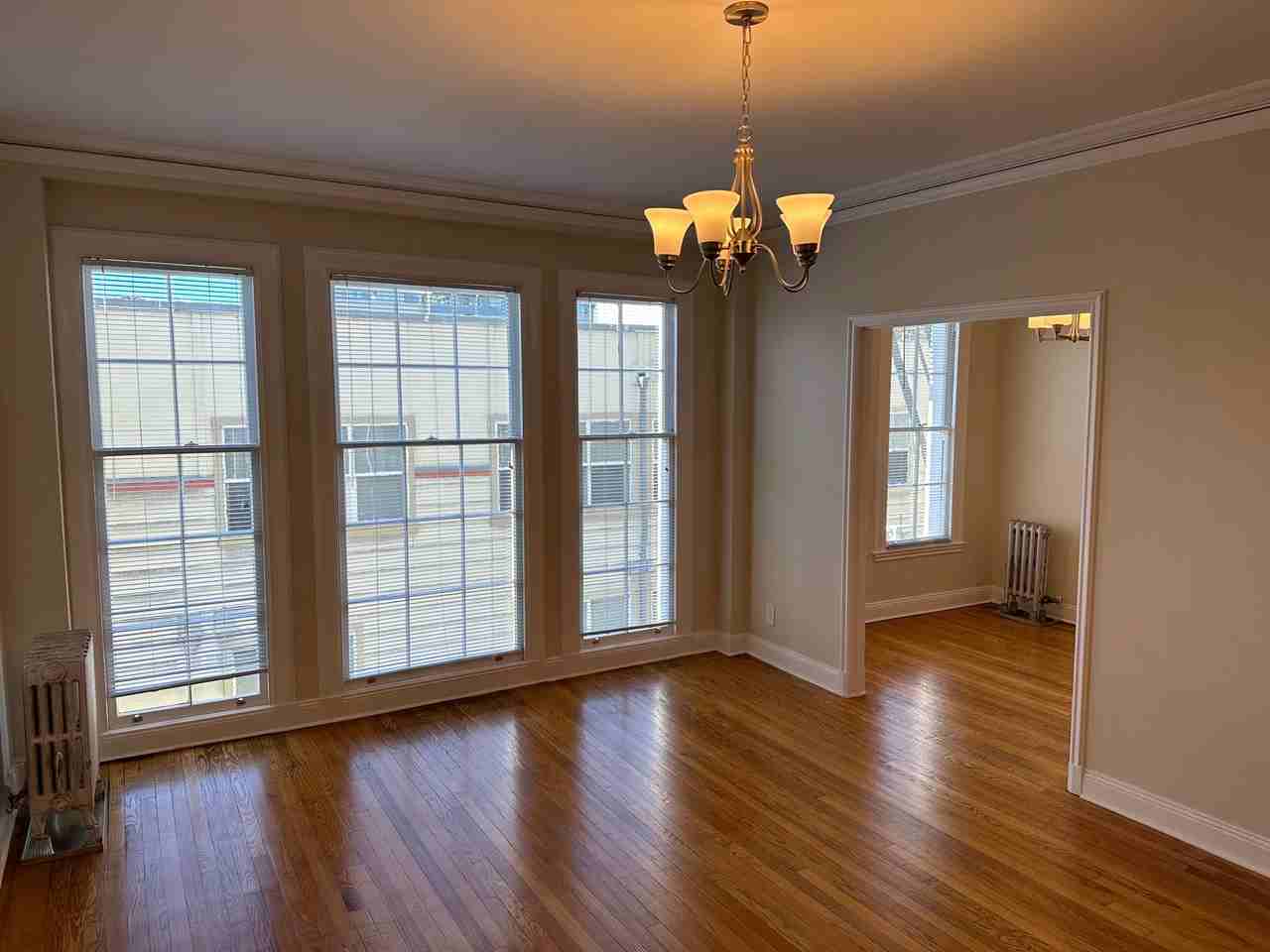 1090 Eddy Street #305