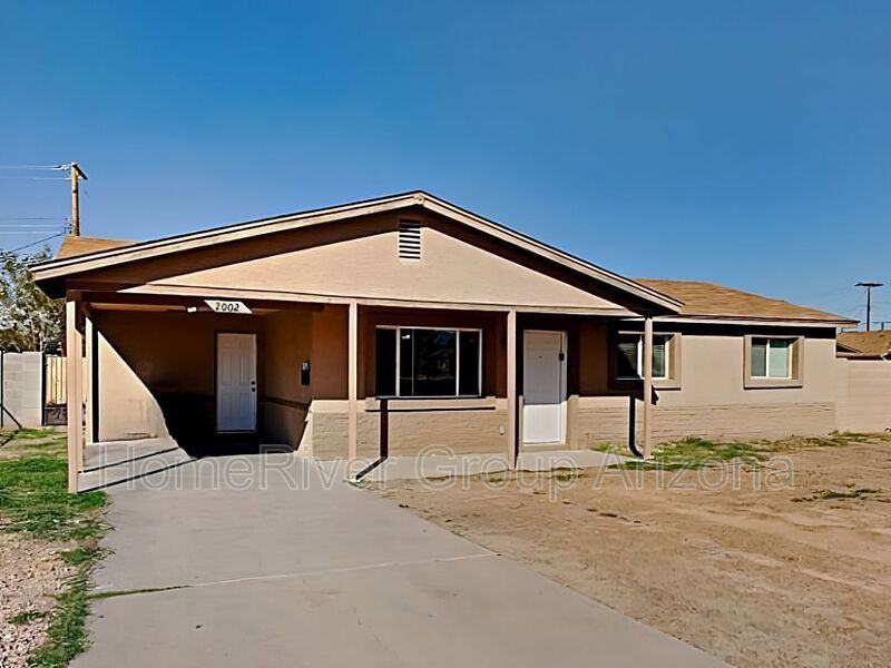 2002 W Pecan Rd - Photo 2 of 29