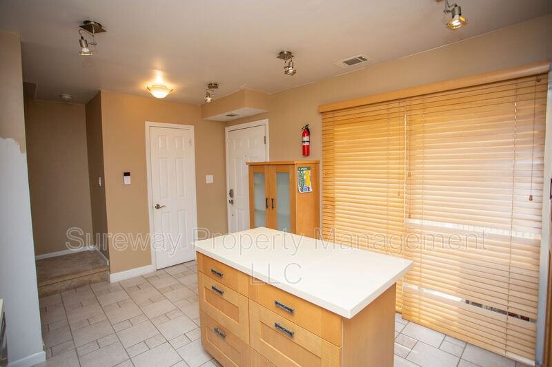 1145 Golden Pond Ct - Photo 7 of 26