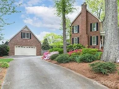 819 Willowhaven Court