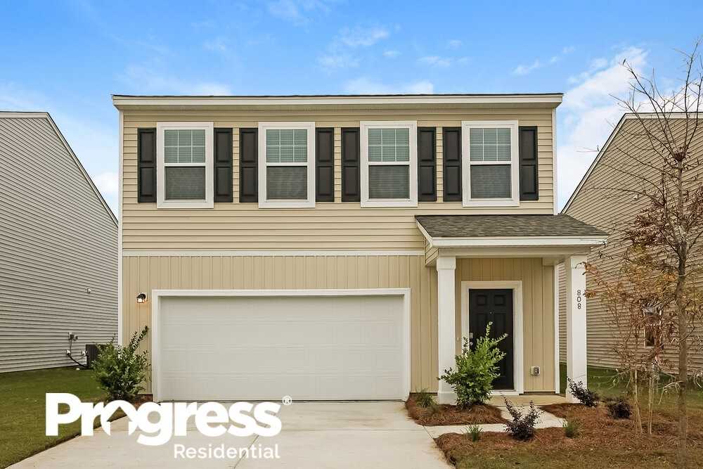 808 Hydra Ln