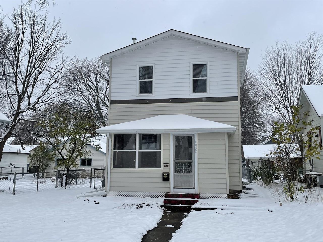 4032 23rd Ave S #0 - Photo 2 of 18