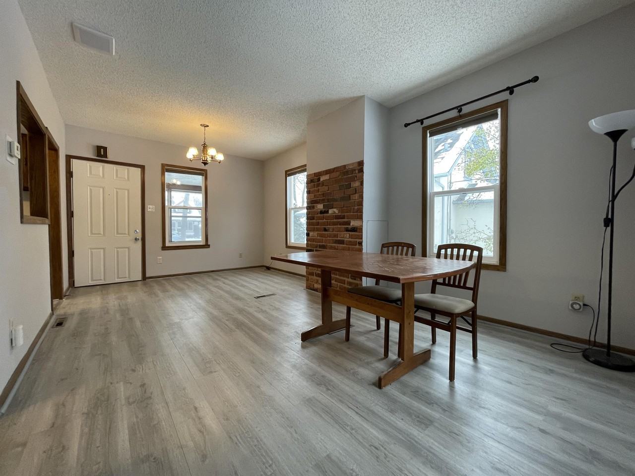 4032 23rd Ave S #0 - Photo 4 of 18