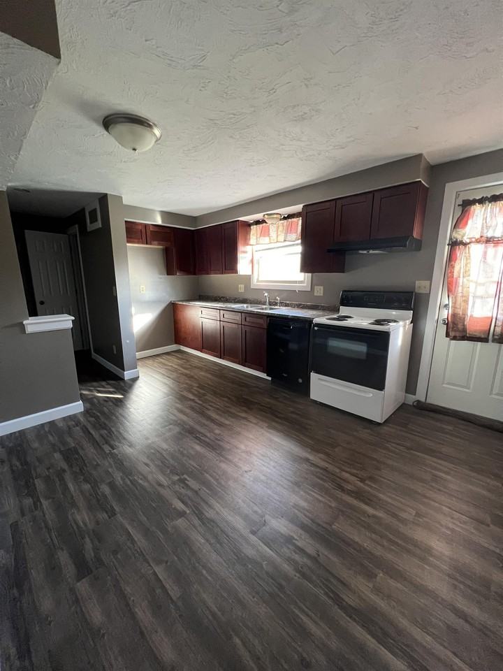 4685 E S.R. 32 - 1 #1 - Photo 5 of 14