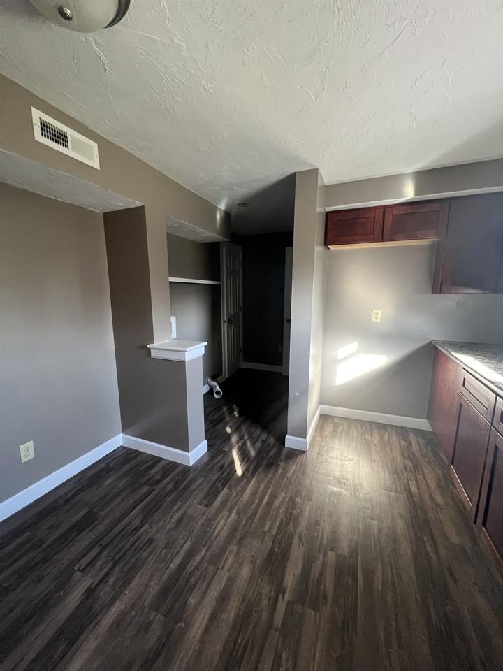 4685 E S.R. 32 - 1 #1 - Photo 6 of 14