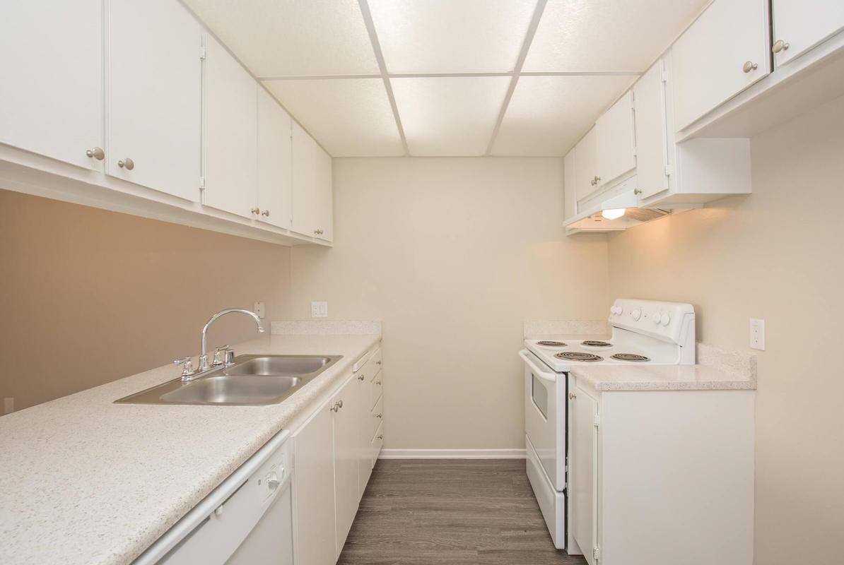 2200 E Ball Rd - Photo 6 of 36