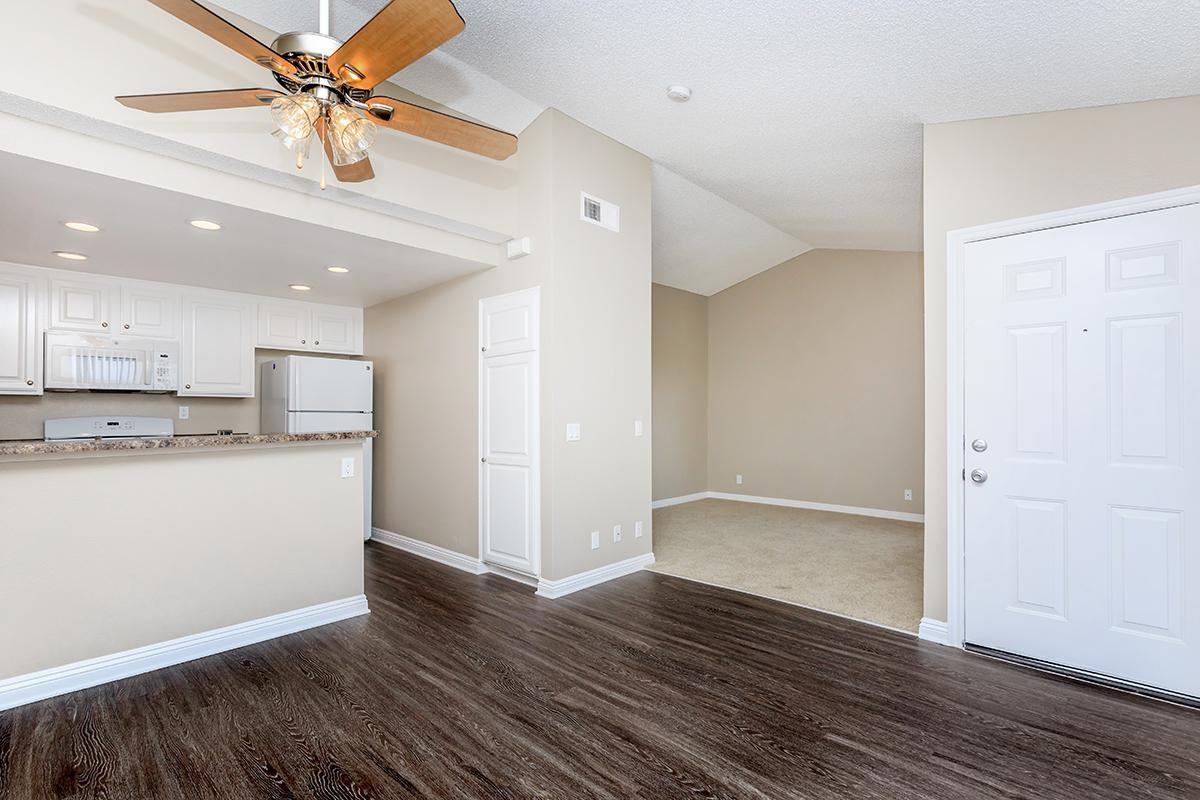 114 Aliento - Photo 2 of 11