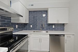 featured image of 365 West Pierson Street