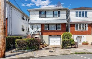 featured image of 23 Sycamore Rd #GL