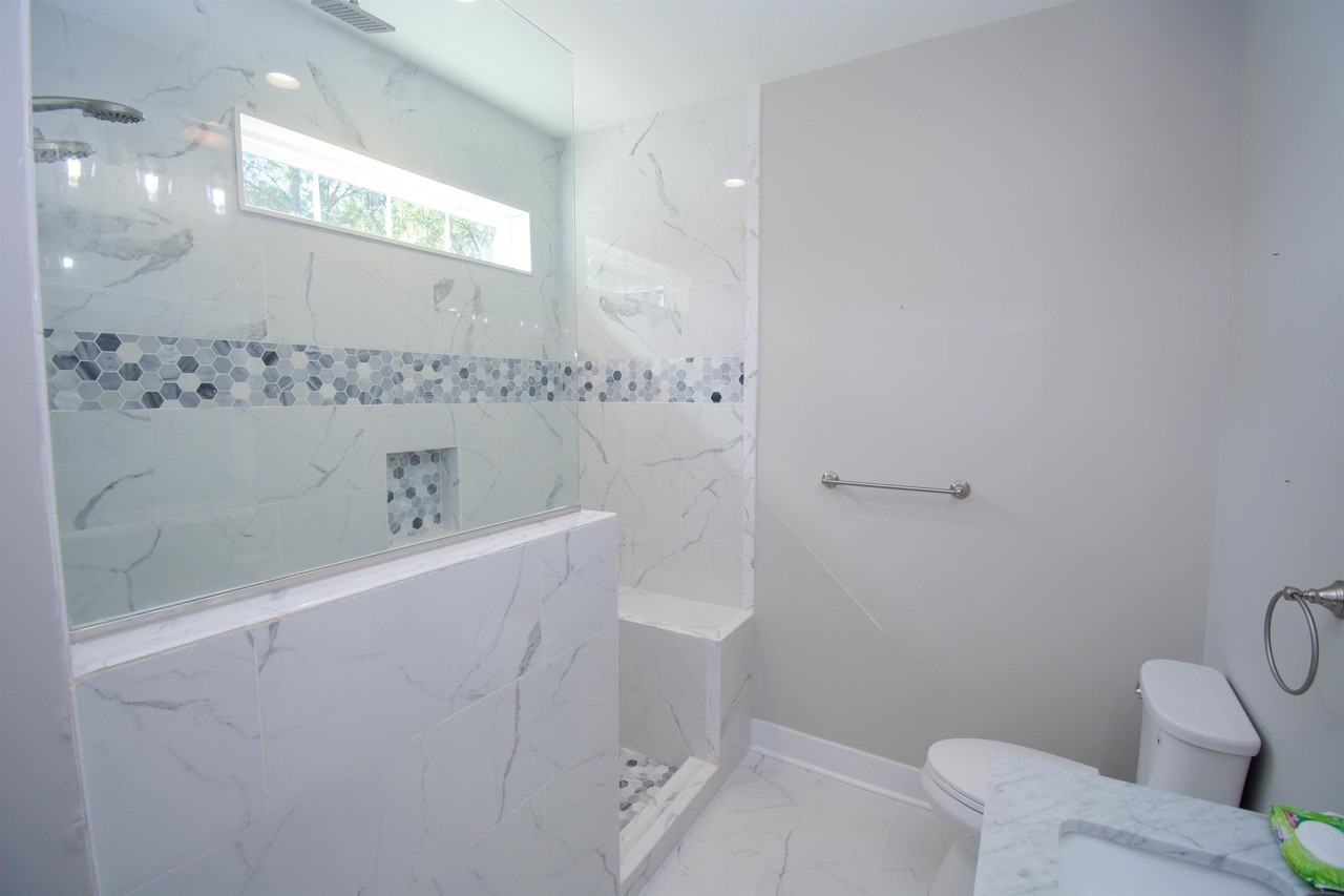 729 Churchill Downs Drive #1 - Photo 6 of 10