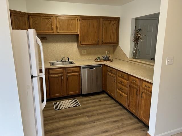 245 Paisley Rd Apt C4 - Photo 3 of 11