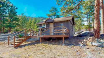 featured image of 2185 Eagle Cliff Road
