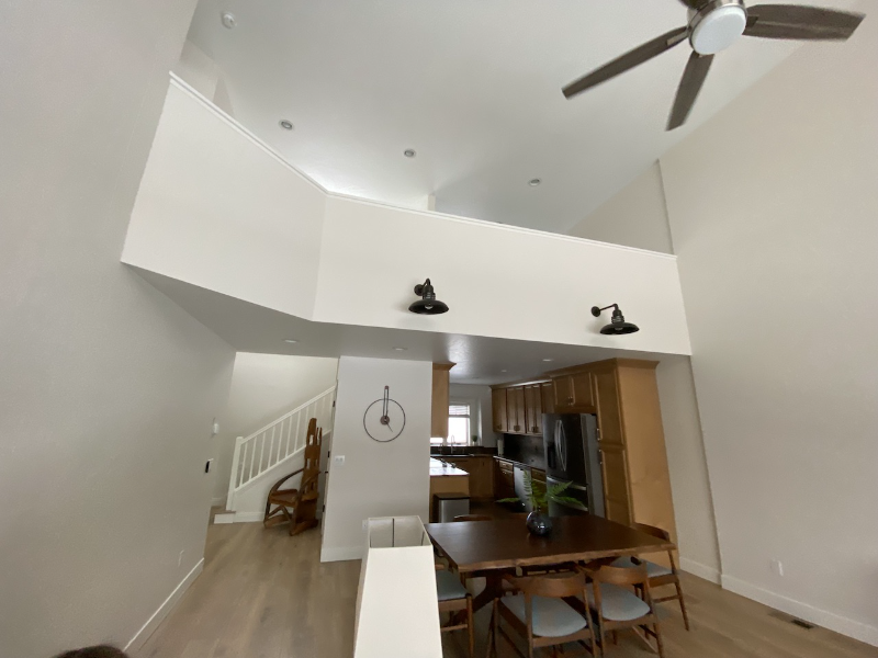 2048 Marina Ct - Photo 7 of 30