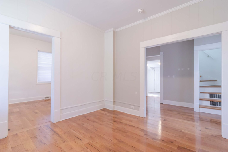 319 Brehl Ave - Photo 3 of 17