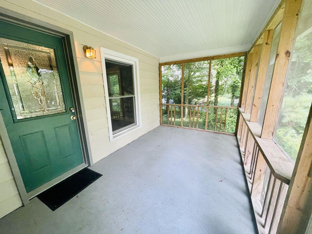 1912 E Hunter Ave - Photo 2 of 15