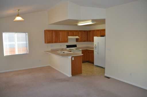 1724 Maxwell St - Photo 2 of 15